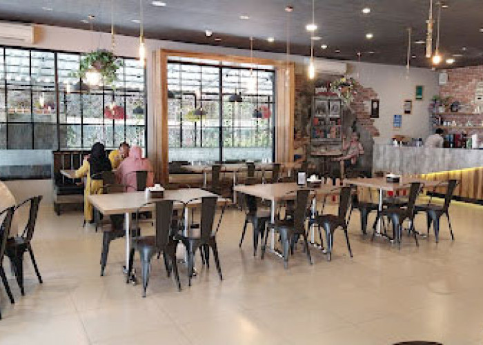Restoran Terlengkap dan Terenak di Kota Palembang ini Ada Penampilan Spesial Ketika Weekend, Yuk Kunjungi