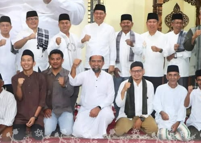 Buka Puasa Bersama Keluarga Minang, Bupati Edison Apresiasi Harmoni Lintas Budaya di Muara Enim
