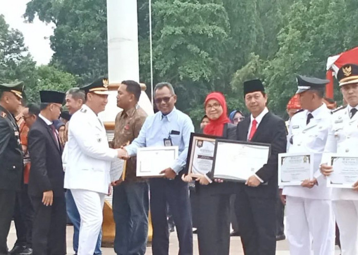 PT TeL Terima Penghargaan Bupati Award 2024