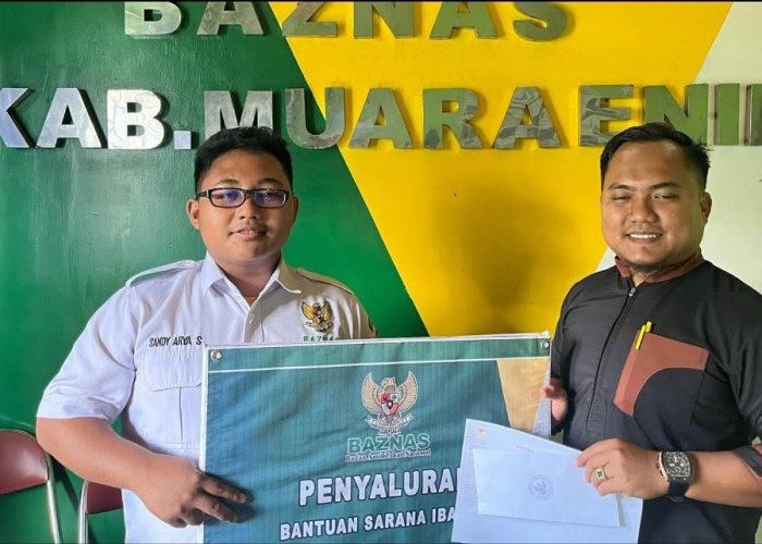 Baznas Muara Enim Bantu Perbaikan Masjid Muta'allimin