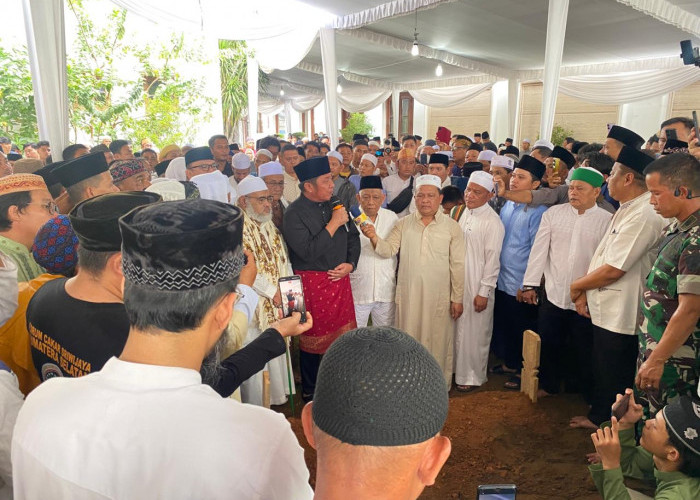 Gubernur Herman Deru Lepas Kepergian H. Kms. Abdul Halim Ali, Tokoh Karismatik dan Dermawan Lintas Kalangan