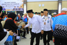 Wagub Sumsel Sambut Jamaah Haji Kloter II, Tekankan Pentingnya Pelayanan dan Kebersamaan