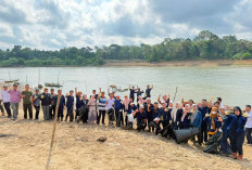 PT TeL Bersama Pemerintah dan Masyarakat Gelar Aksi Bersih Sungai Lematang