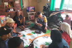 Anggota Polsek Lawang Kidul Bantu Warga Kurang Mampu Penderita Tumor