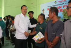 Kelompok Tani di Muara Enim Dapat Bantuan Pupuk 127,2 Ton