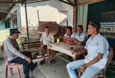 Polres Muara Enim Berikan Binluh Kepada Masyarakat Jelang Mudik