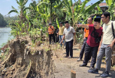 Tim Dinas PUPR dan BPBD Muara Enim Tinjau Lokasi Longsor di Desa Ulak Bandung, Juga Kerahkan Excavator