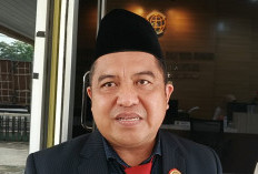 Ruang Pelayanan Kantah Muara Enim Sempit dan Area Parkir Terbatas