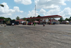 Pasca Penyesuaian Harga BBM Nonsubsidi, Antrean di SPBU Muara Enim Masih Normal