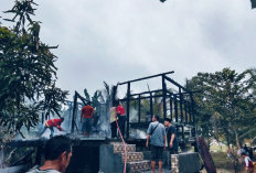 Korsleting Listrik, Rumah Warga di Muara Enim Ini Ludes Terbakar