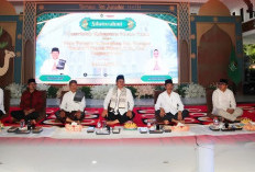 Bupati Edison Berbuka Puasa dan Berbagi Keberkahan Bersama Petugas Kebersihan