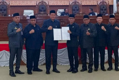 DPRD Muara Enim Setujui 4 Raperda dengan Catatan