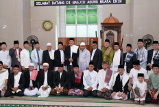 Bupati Edison Ajak Jadikan Idul Fitri Titik Awal Perkuat Persatuan