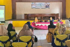 Perkuat Kemandirian Ekonomi, Dinas PPPA Muara Enim Bekali Kaum Perempuan dengan Pelatihan Budidaya Jamur Tiram
