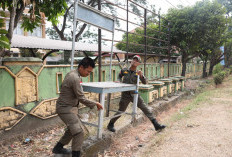 Lapak PKL Ditinggal Ditertibkan Satpol PP Muara Enim