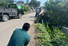 Anggota Satlantas Polres Muara Enim Gerak Cepat Tindak Lanjuti Kerusakan Jembatan Lingga 2