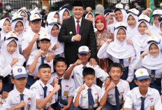 Bupati Edison Tegaskan Komitmen Wujudkan Generasi Unggul dan Berdaya Saing