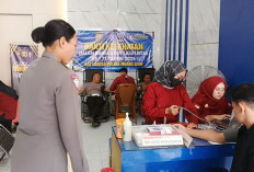 Komunitas Ojol Ramaikan Bakti Kesehatan Donor Darah HUT ke-71 Lalu Lintas Bhayangkara